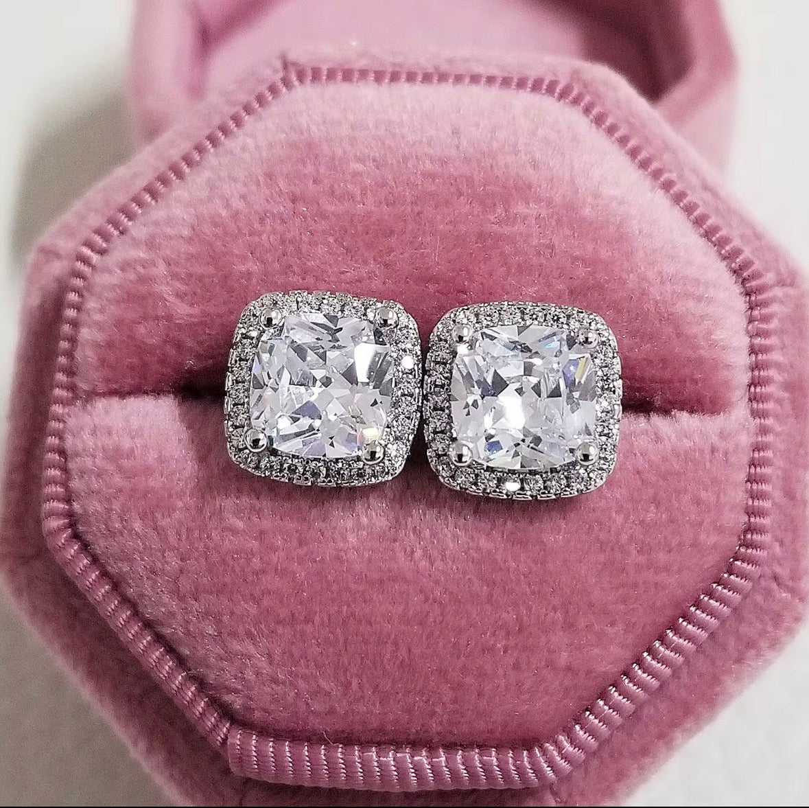 Pretty Luxe Bling earrings